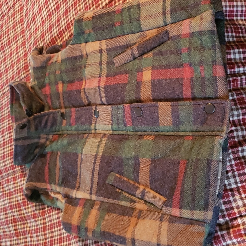 Women's like new plaid vest, size Small